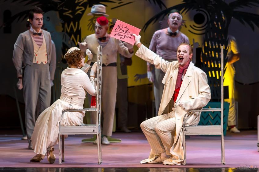 Фото №837336. Кларисса (Татьяна Конинская), дон Панталеоне (Герман Юкавский, засл. артист России)