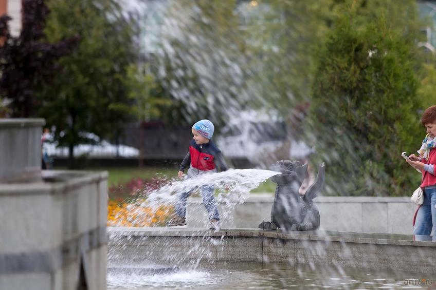 Фото №854872. У фонтана. Парк Тысячелетия, 12 сентября 2015