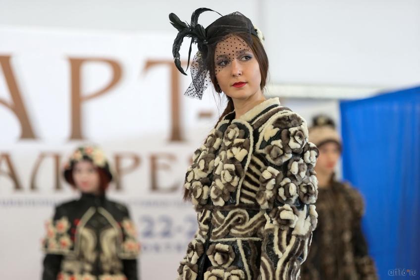 Фото №864263. Те­ат­р Моды «Ка­зан­ско­го кол­ле­джа тех­но­ло­гии и ди­зай­на»