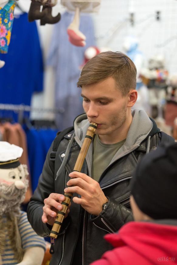 Фото №865492. Дудец. На ярмарке «АРТ-галерея. Казань -2015»