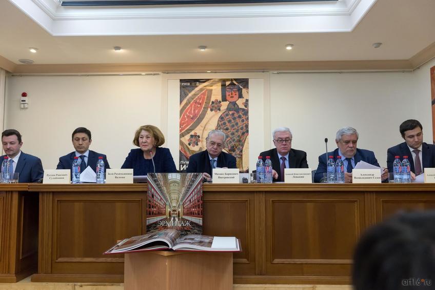 Фото №876501. Лисейчев В.Н., Сулейманов Р.Р., Валеева З.Р., Пиотровский М.Б., Левыкин А.К., Седов А.В., Булычев А.А.