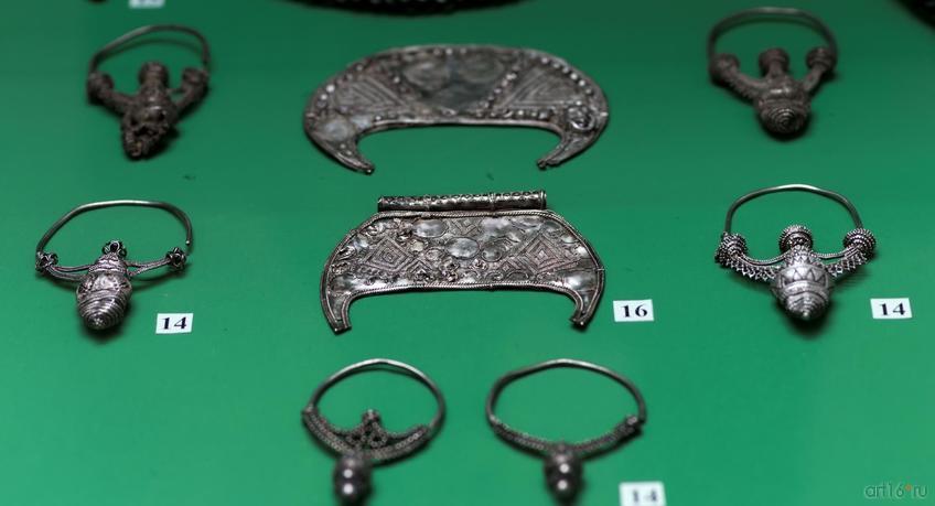 Фото №876615. 16. Лунницы/ 14. Височные кольца