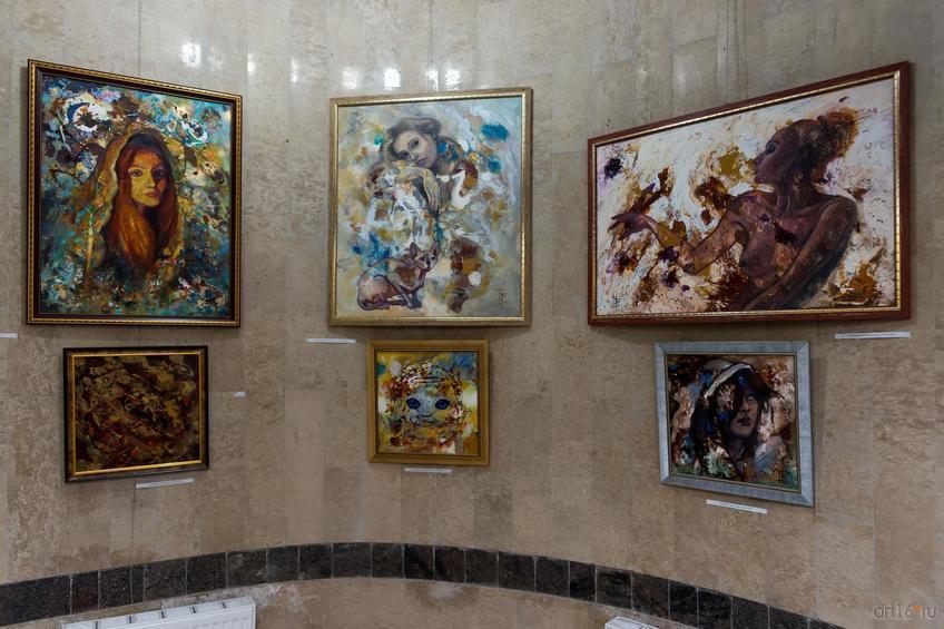 Фото №877779. Фрагмент Экспозиции выставки Е.Острой