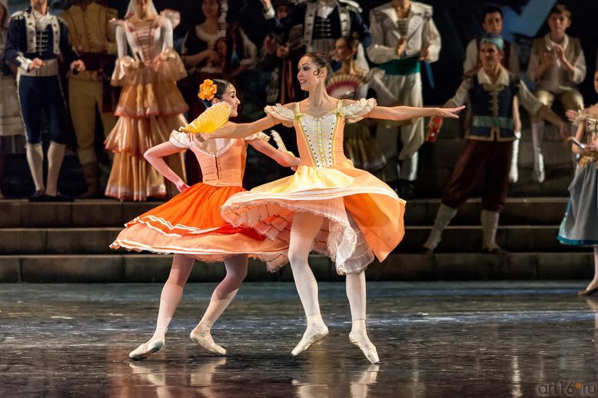 Фото №886141. Танцы на площади