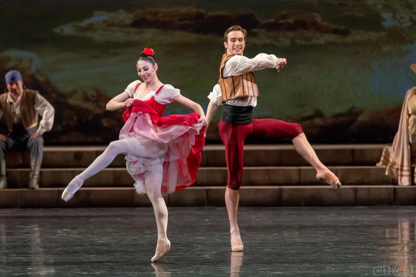 Фото №886169. Базиль и Китри