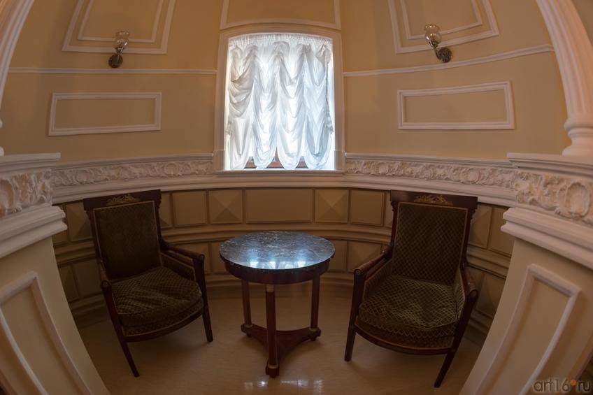 Фото №886878. Дом Банарцева (К.Маркса, 18). Интерьер (антикварная мебель ASG)