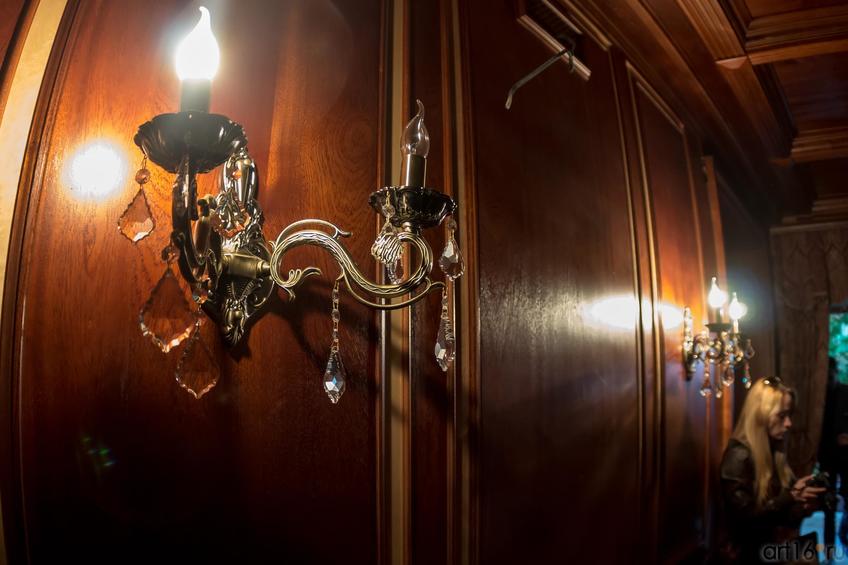 Фото №886890. Бра.  Зальное помещение, 2 этаж, дом Банарцева