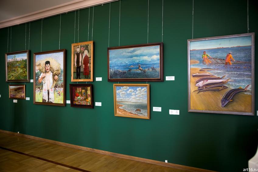 Фото №892853. Фрагмент экспозиции выставки «Волжский Арт-экспресс»