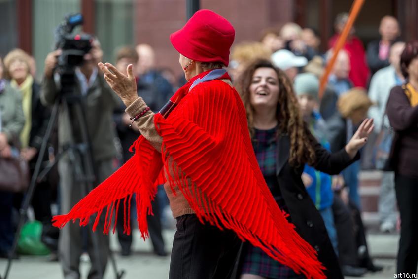 Фото №894348. Танцы. Фестиваль еврейской музыки на Петербургской