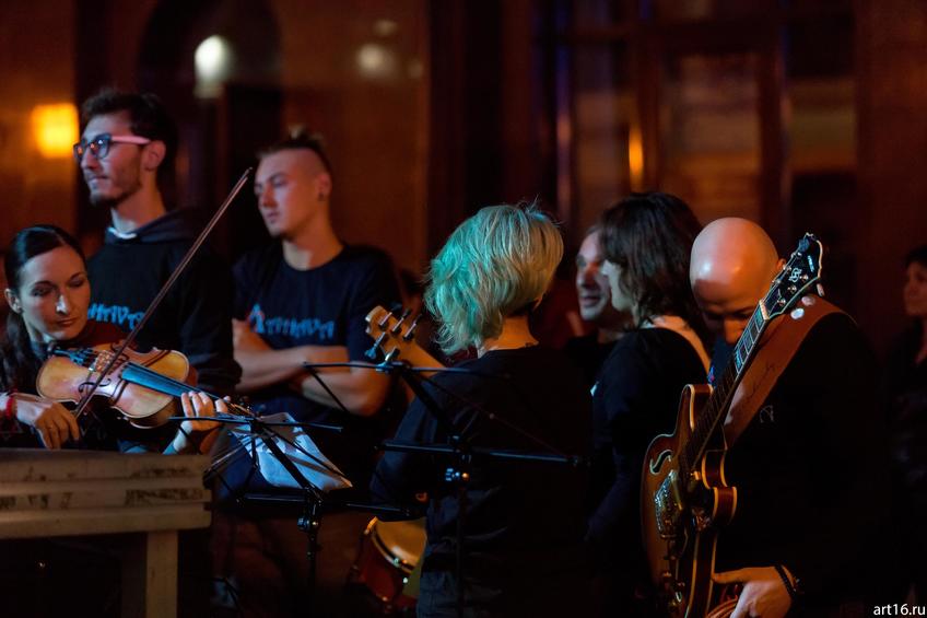 Фото №894556. Группа «AHAVA» (Казахстан). Перед выступлением