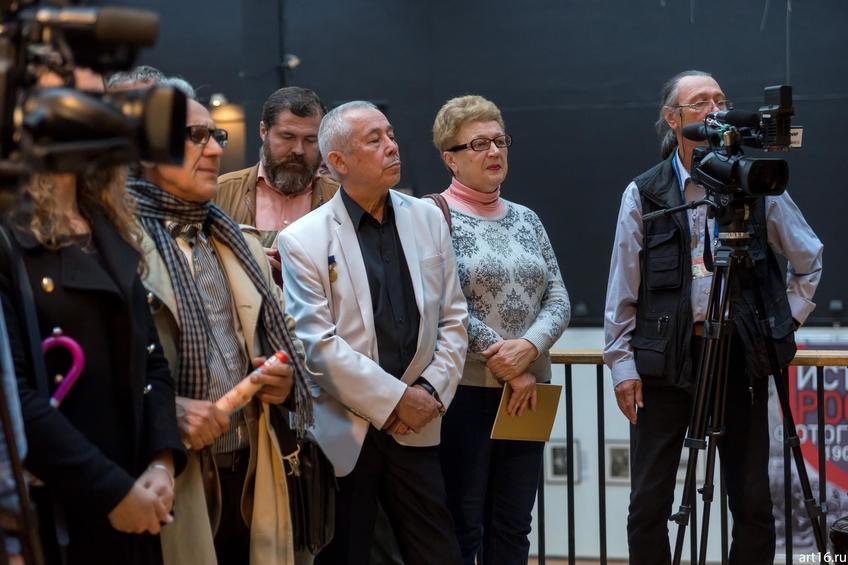 Фото №895108. На открытии выставки Надира Альмеева