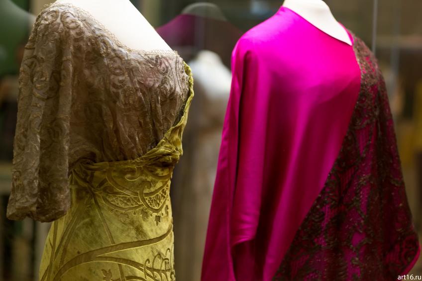 Фото №897487. Платье вечернее / Платье вечернее и сорти-де-баль покроя кимоно