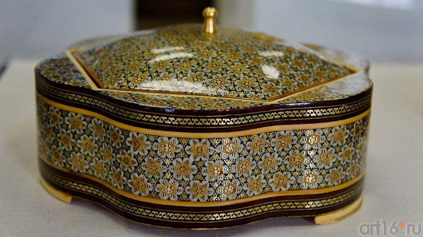 Фото №92026. Шкатулка. Дерево, перламутр, инкрустация
