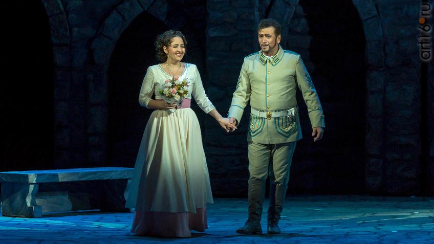 Фото №921649. Манрико и Леонора готовы идти к алтарю