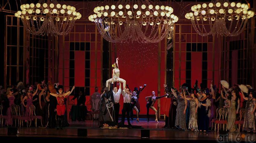 Фото №92865. Действие второе, сцена вторая.  Флора заботится о развлечении своих гостей