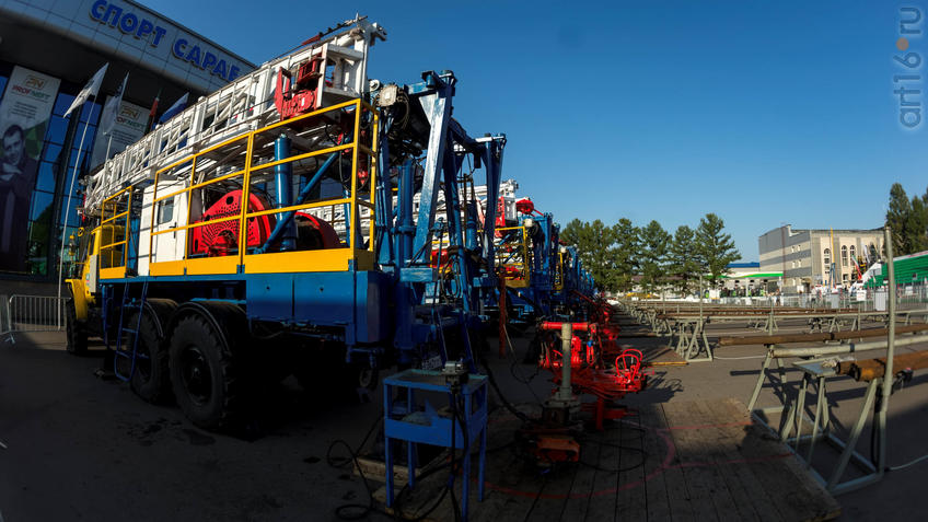Фото №934064. Спецмашины нефтянников