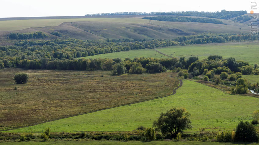 Фото №935192. Вид на долину реки Тихоя Сосна