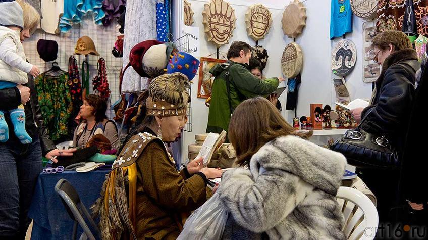 Фото №93850.  На "Арт-галерее. Казань-2012"