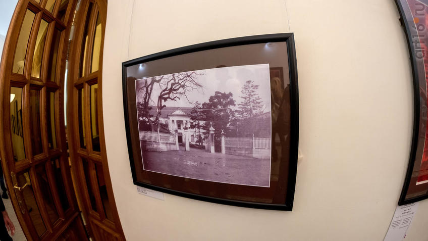 Фото №947637. Место, изображенное на фотографии: Префектура в Хиросиме Расстояние от эпицентра: 850 м