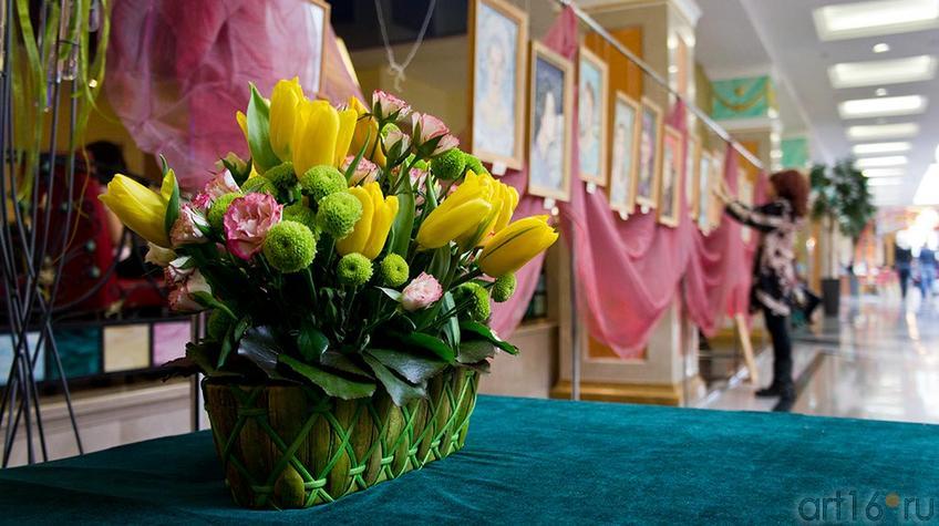 Фото №95258. Выставка в ГРК « Корстон-Казань» "Двенадцать месяцев кисти Лады Аюдаг"