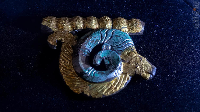 Фото №954482. Подвеска с изображением головы горного барана, обращенной вправо