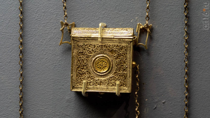 Фото №955712. Филактерий (фрагмент)