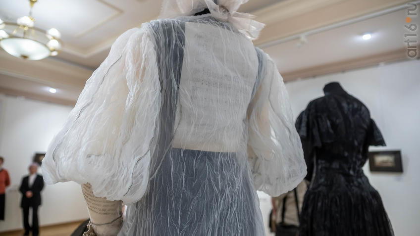 Фото №962227. Платье "Кокон" (фрагмент)