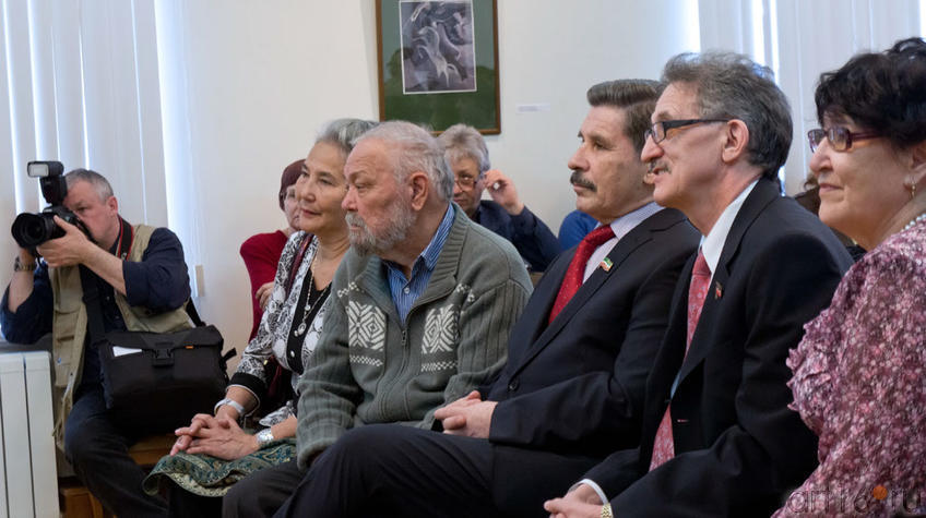 Фото №96507. На открытии выставки В.П.Аршинова "Шарманки детская душа"