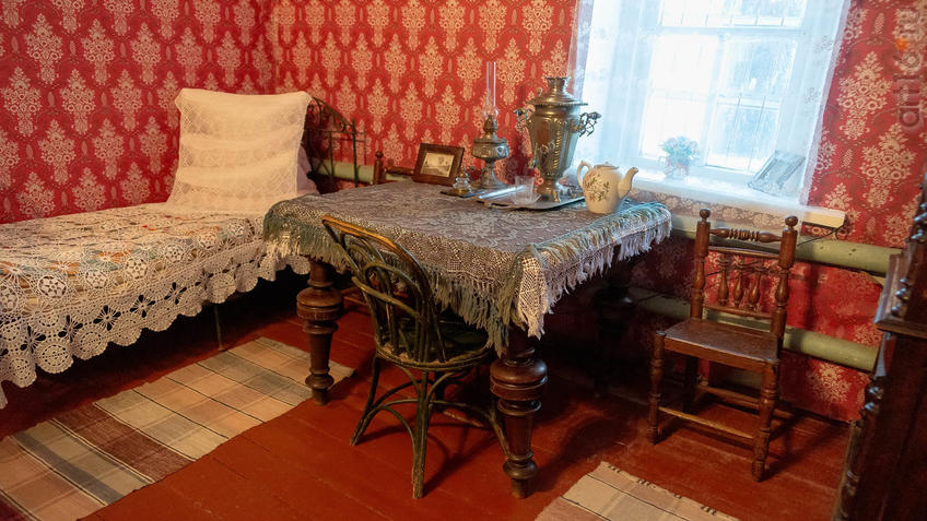 Фото №965559. Мемориальная часть музея А.М.Горького в с. Красновидово – жилая комната  М.А.Ромася