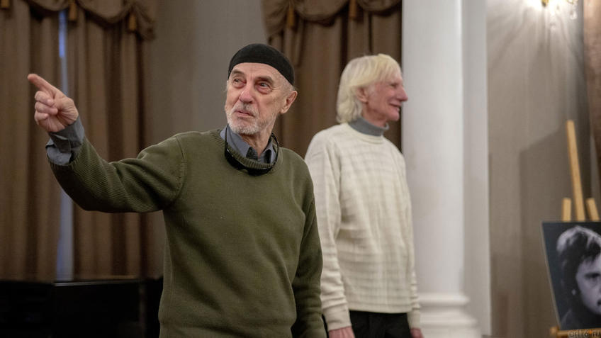 Фото №970856. На открытии выставки А.Ф.Иншакова «Ждём весну»