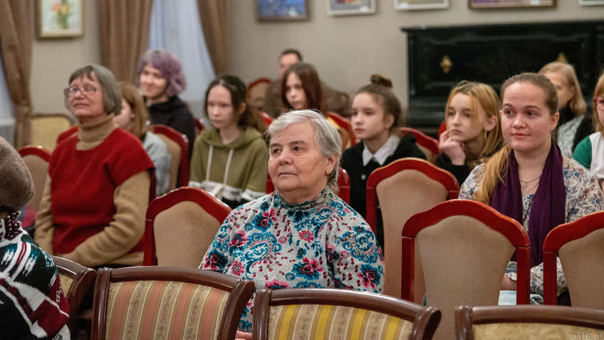 Фото №970866. На открытии выставки А.Ф.Иншакова «Ждём весну»