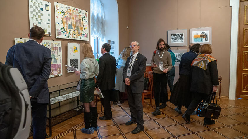 Фото №971404.  На открытии выставки «Пространство города»