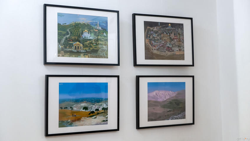 Фото №974575. Фрагмент экспозиции. Работы из цикла «По Святой земле», Е.Канев