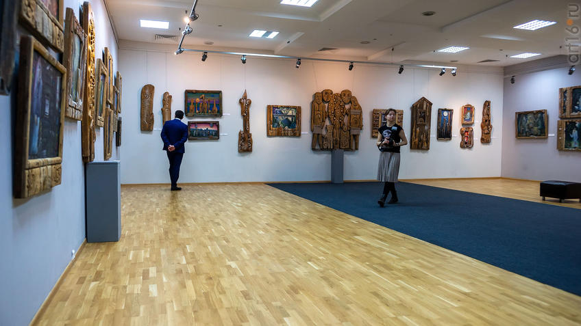 Фото №975600. Фрагмент экспозиции выставки Ахсана Фатхутдинова