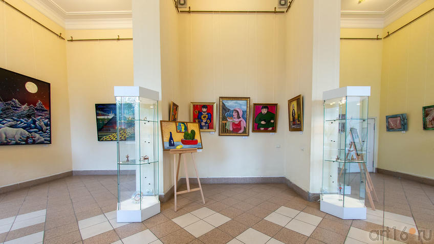 Фото №976321. Фрагмент экспозиции "Руссо и мы"