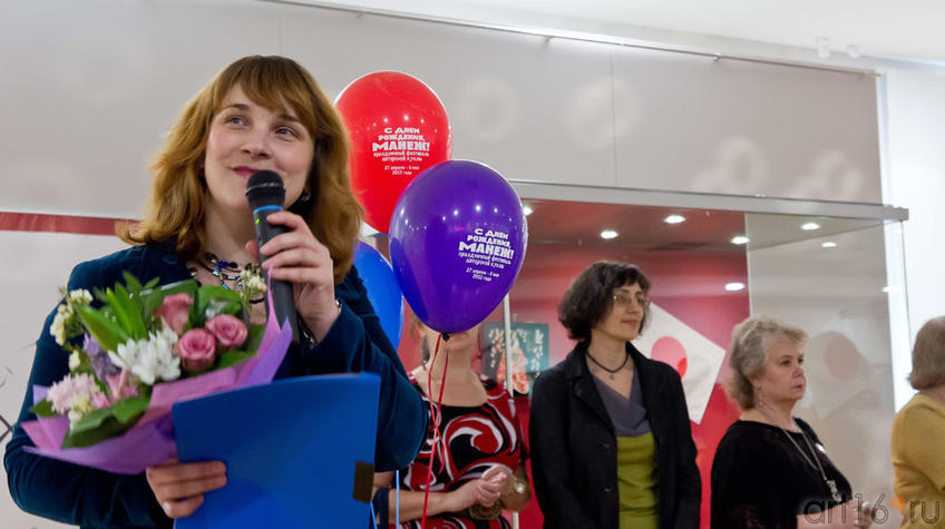 Фото №97980. Наталья Зюмченко. Открытие фестиваля-выставки «С Днем рождения, Манеж!»