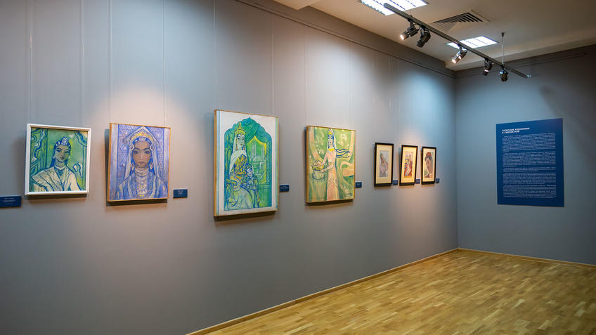 Фото №980880. Фрагмент экспозици выставки «Родник любви и вдохновения»