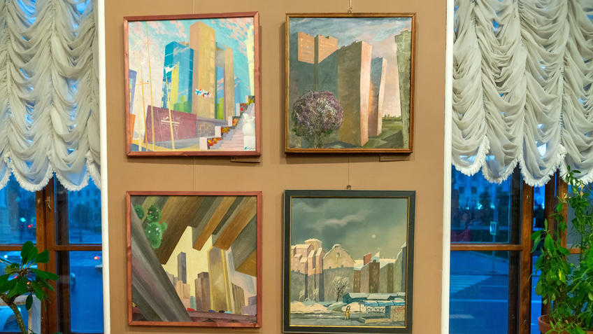 Фото №981214. Фрагмент экспозиции  «Выставки 6 молодых художников. Взгляд через 50 лет»