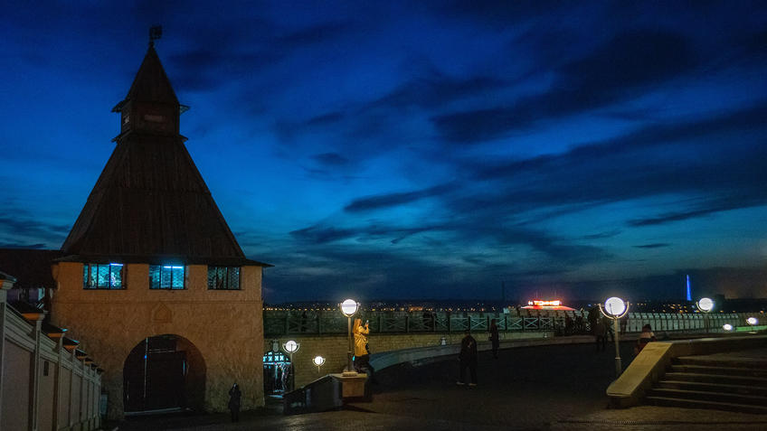 Фото №983146. Преображенская башня Казанского Кремля, Казань, ночь. октябрь 2020