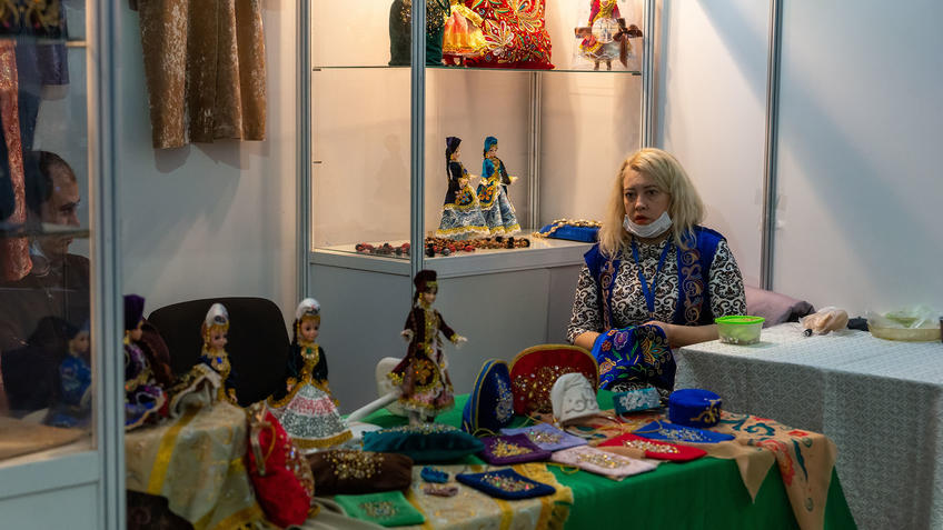 Фото №984297. Юсупова Анастасия на АРТ - Галерее, Казань 2020