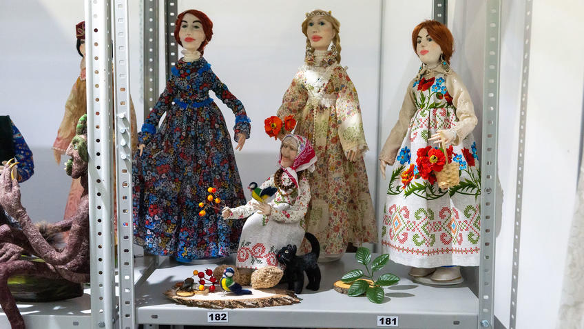 Фото №984307. На АРТ - Галерее, Казань 2020