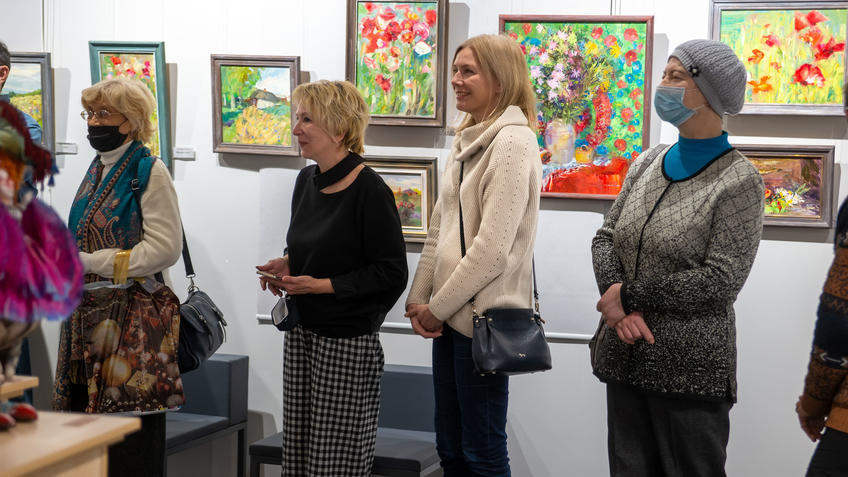 Фото №986610. На открытии выставки «Сентиментальное путешествие»