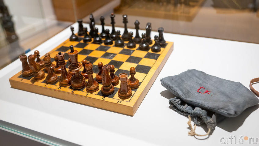 Фото №988708. Мемориальные предметы Главного конструктора ракетно-космических систем С.П.Королев