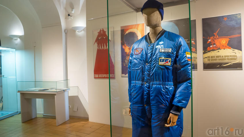 Фото №988723. Комбинезон космонавта Н.М.Бударина. Россия (1995-2003)