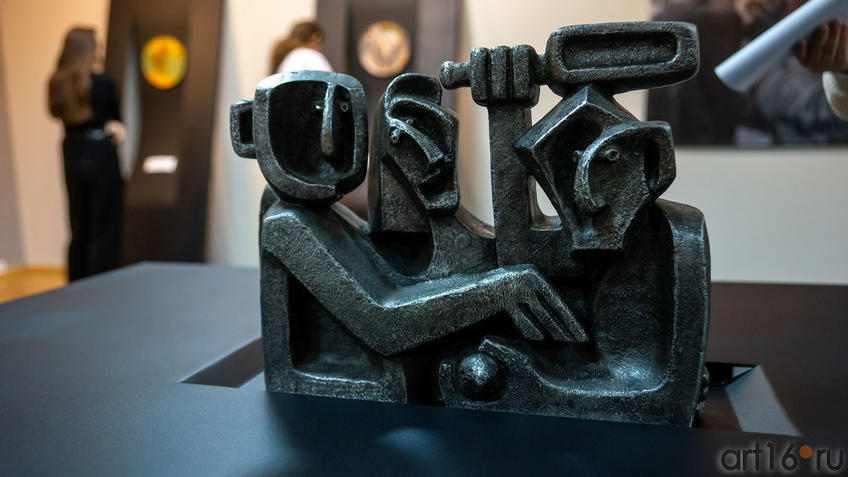 Фото №989103. Драка из цикла «Праздник», 1965, Вадим Сидур