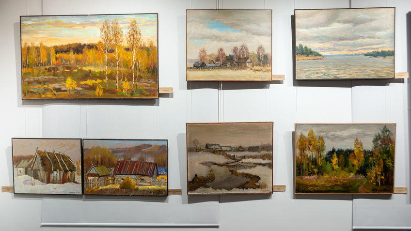 Фото №989265. Фрагмент экспозиции. 7 работ Александра Чёрного