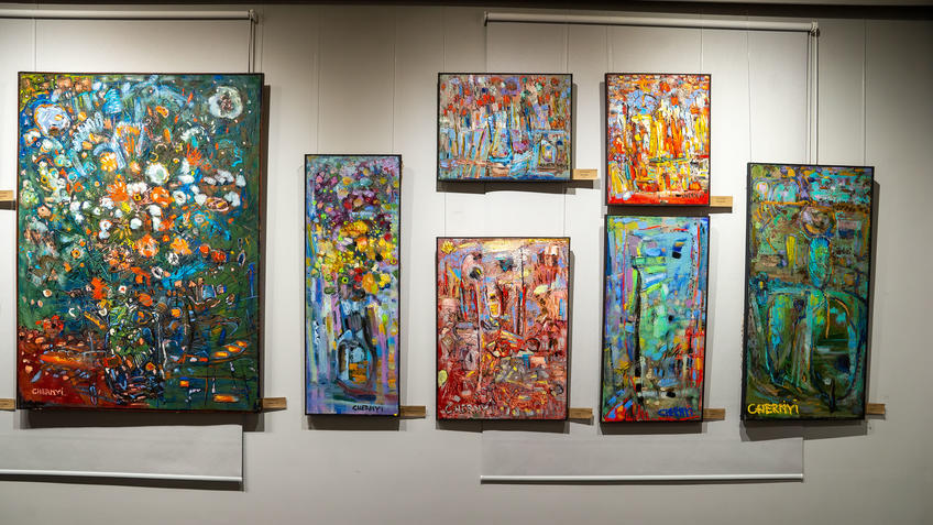 Фото №989270. Фрагмент экспозиции. 7 работ Алексея Чёрного