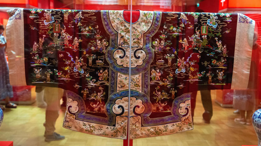 Фото №990176. ДПИ , Китай. Выставка «Пять символов счастья»