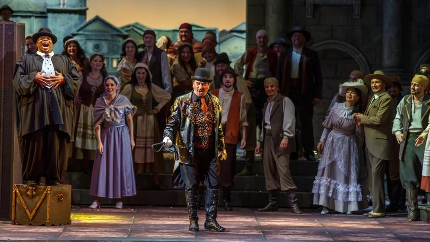 Фото №992026. Тонио, Канио среди жителей деревни