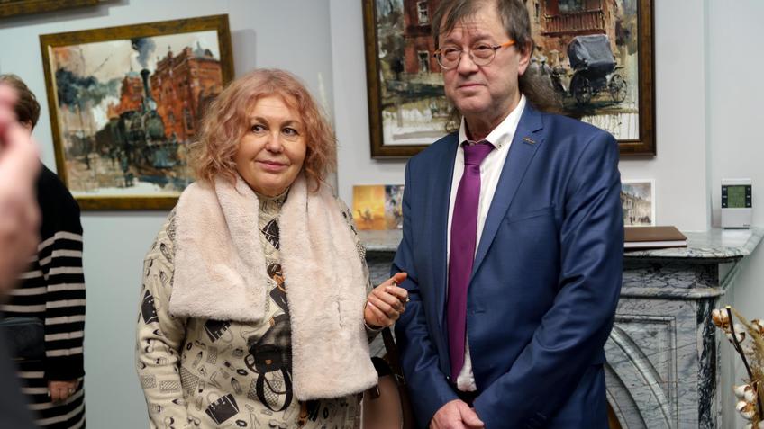 Фото №999218. Перед открытием выставки И.Айдарова «Казань в моем сердце»Перед открытием выставки И.Айдарова «Казань в моем сердце»